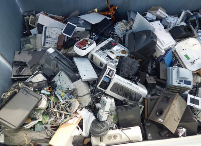 Kabadi Wala in Dwarka – E-Waste Scrap Dealer in Delhi